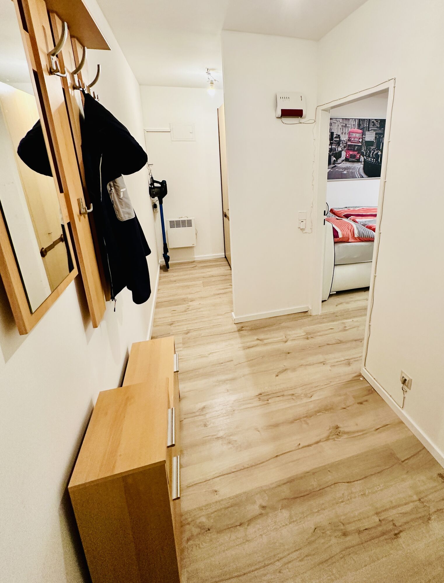 Flur mit Garderobe